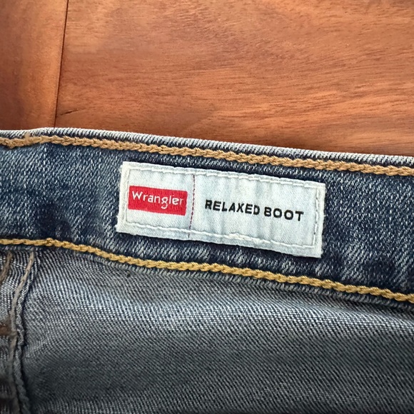 Wrangler Relaxed Bootcut Denim Jeans size 30x30 - Picture 4 of 5